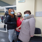 Волонтеры – медики ББМК работают в мобильных пунктах вакцинации против COVID-19