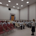 Студенты выпускных групп фармацевтического отделения встречали гостей - преподавателей высшей школы ФГБОУ ВО Алтайский государственный университет