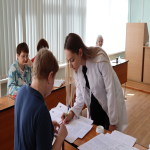 Мероприятие прошло с участием начальника отдела по вопросам государственной службы и кадров Министерства здравоохранения Алтайского края Тамары Михайловны Коростелевой, руководителя Алтайской региональной общественной организации «Профессиональная ассоциация средних медицинских работников» Юрия Анатольевича Романченко и специалистов медицинских организаций города Барнаула и Алтайского края.