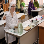 ​​​​​​​День открытых дверей прошел на специальностях «Медико-профилактическое дело» и «Лабораторная диагностика». Колледж посетило 75 учащихся школ города Барнаула и Алтайского края