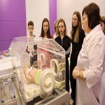 Бийские школьники познакомились с профессией медицинского работника