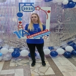 студентка КГБПОУ «ББМК» по специальности «Сестринское дело» Гуртяк Вероника и преподаватель-наставник  Янковская Ольга Петровна принимают участие в церемонии открытия регионального чемпионата «Абилимпикс» 2025!