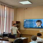 Амбассадоры ФП «Профессионалитет» 10 апреля провели увлекательное мероприятие "Профессионалитет":  Ты в хорошей компании» в МАОУ «Лицей №52», где обучаются кадеты. В ходе мероприятия ребята узнали о перспективных направлениях обучения и работы, и вы можете воспользоваться этими возможностями уже сейчас!    Не упусти свой шанс узнать больше о "Профессионалитет" и построить крутую карьеру! Приходи к нам на День открытых дверей 12 апреля!