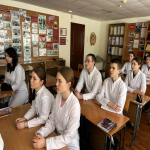 Второй день декады социально-гуманитарных дисциплин был посвящен истории. Студенты - участники акции «Мы в истории России» встретились онлайн и рассказали  о значимых событиях, происходивших в филиалах института 17 марта в разные годы, вспомнили о проводившихся в этот период мероприятиях и конкурсах.