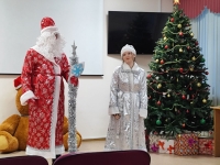 Проведение концертов для детей и сотрудников в Детской городской клинической больнице № 7, г. Барнаула