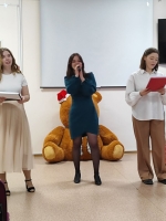 Проведение концертов для детей и сотрудников в Детской городской клинической больнице № 7, г. Барнаула