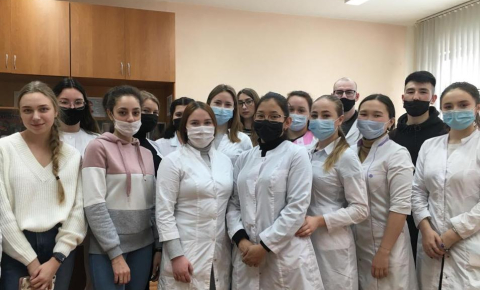 Вместе против «омикрона»