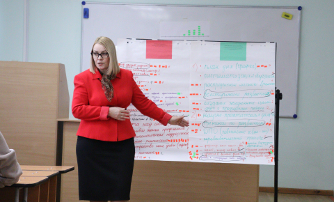 Встреча директора колледжа Ольги Михайловны Бондаренко со студентами КГБПОУ ББМК