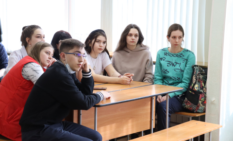 Молодёжь Алтайского края приглашают принять участие в научных конкурсах