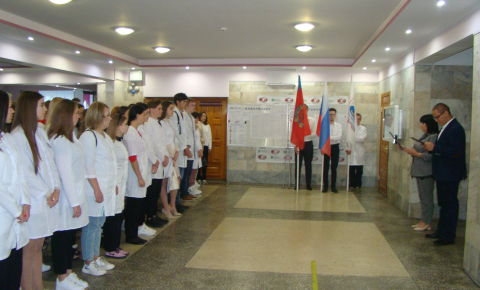  церемонии  поднятия Государственного флага России