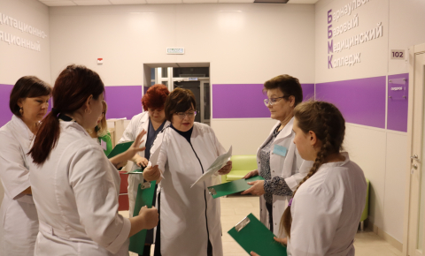 В аккредитационно-симуляционном центре ББМК