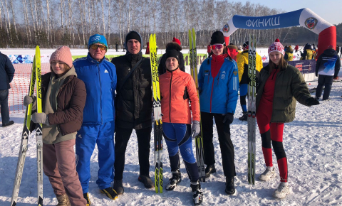 🔹11 февраля на базе отдыха «Славное» состоялась 79-я по счету лыжная эстафета на призы газеты «Алтайская правда».