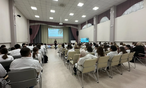 Профилактическая встреча для студенческой молодёжи: говорим о безопасности открыто