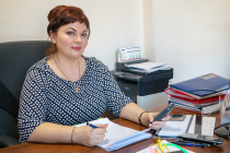 Главный бухгалтер Эбауэр Юлия Анатольевна
